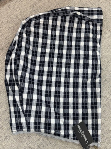 Black Plaid Hood