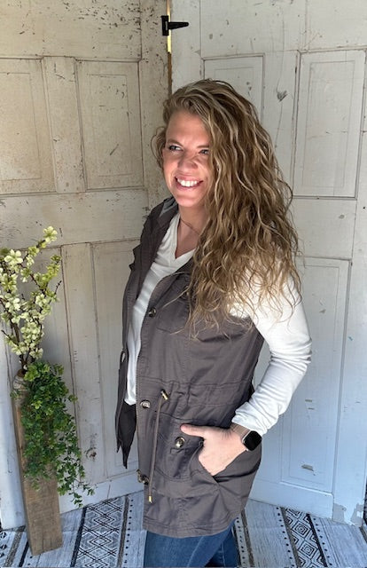 Sweet Stitches Cargo Vest Sterling Gray