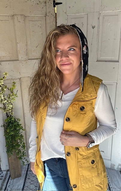 Sweet Stitches Cargo Vest Mustard