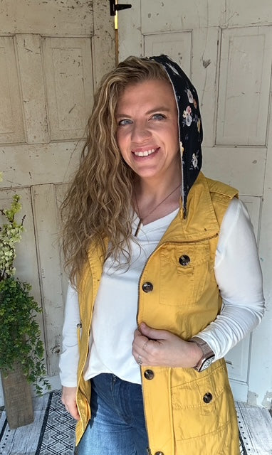 Sweet Stitches Cargo Vest Mustard